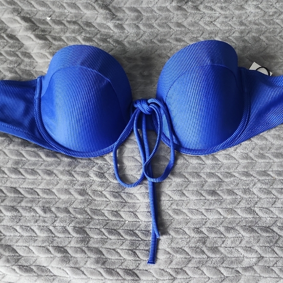 Bikini Top - Picture 3 of 7